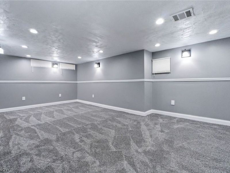 3153 Becket Road, Cleveland, OH 44120 Photo 38