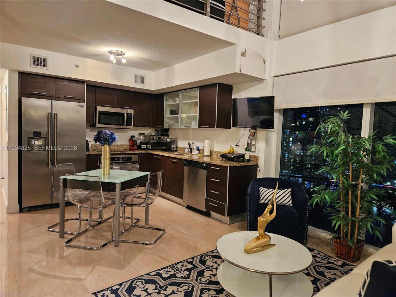 41 SE 5th St, Unit 1517, Miami, FL 33131 Photo
