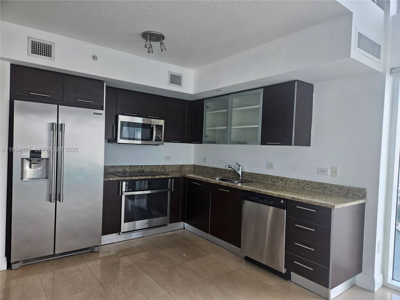 41 SE 5th St, Unit 1517, Miami, FL 33131 Photo