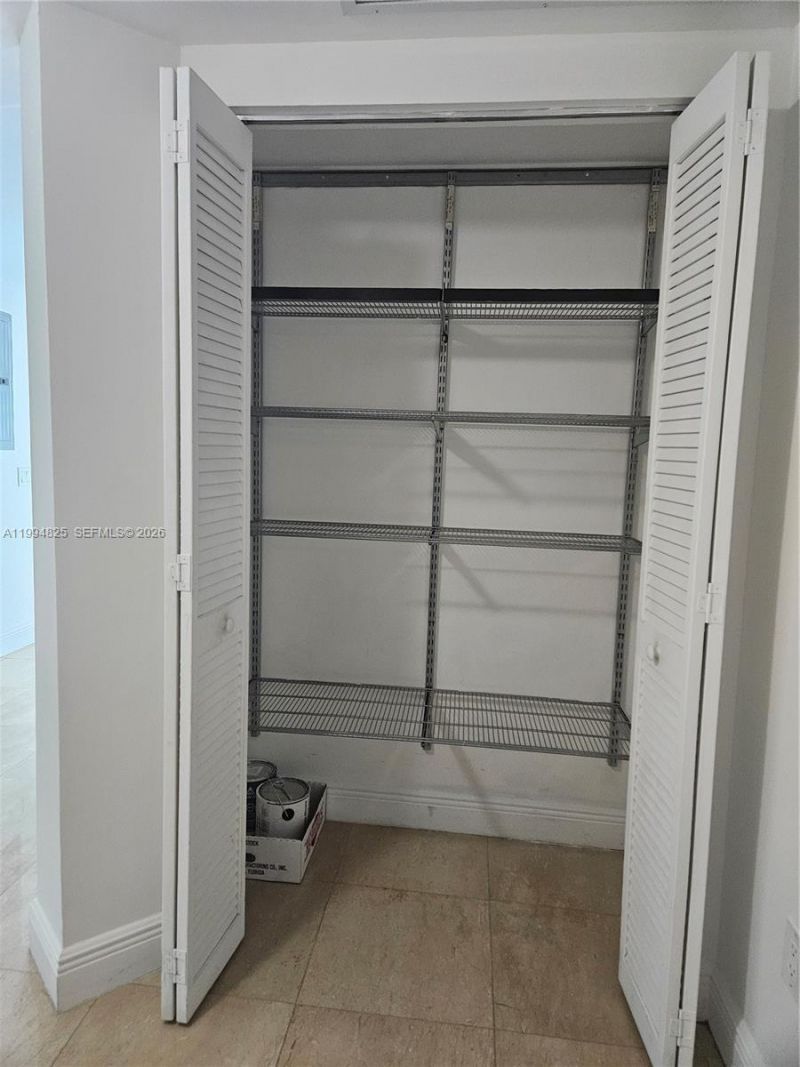 41 SE 5th St, Unit 1517, Miami, FL 33131 Photo
