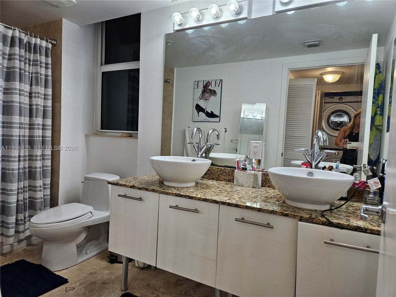 41 SE 5th St, Unit 1517, Miami, FL 33131 Photo