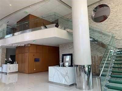 41 SE 5th St, Unit 1517, Miami, FL 33131 Photo