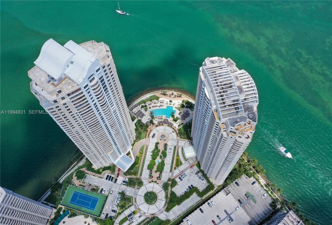808 Brickell Key Dr, Unit 3007, Miami, FL 33131 Photo