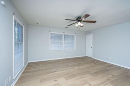 302 Elliott Drive photo 4