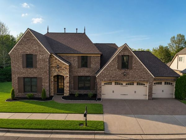 10166 CARLY DR, Lakeland, TN 38002