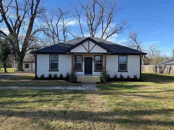 123 Church Street , Belcher, LA 71004