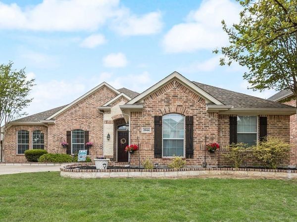 2944 Bahia, Grand Prairie, TX 75054