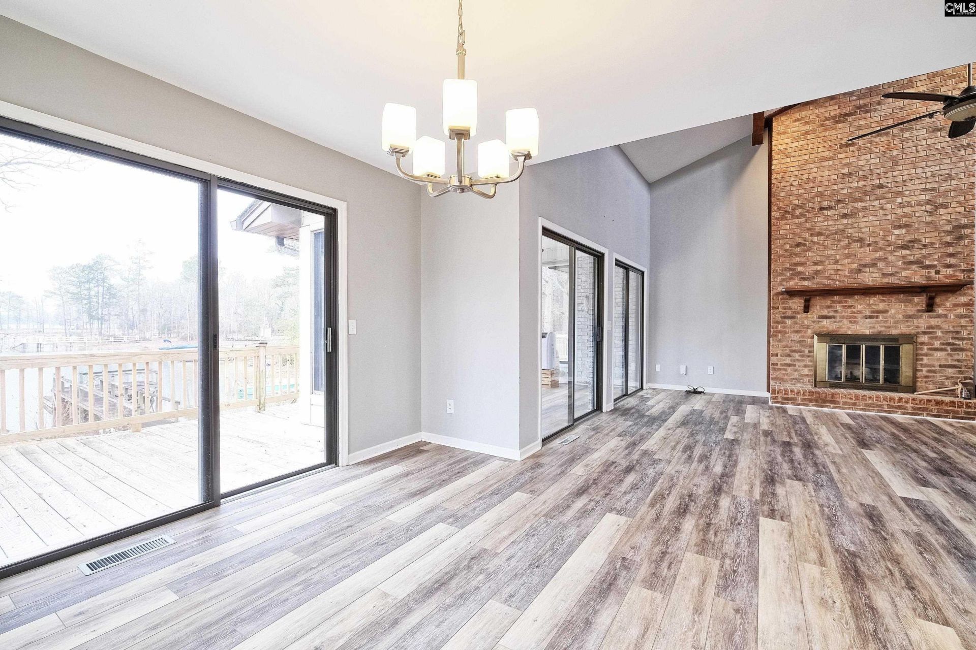 447 Edgewater Drive  Photo 13