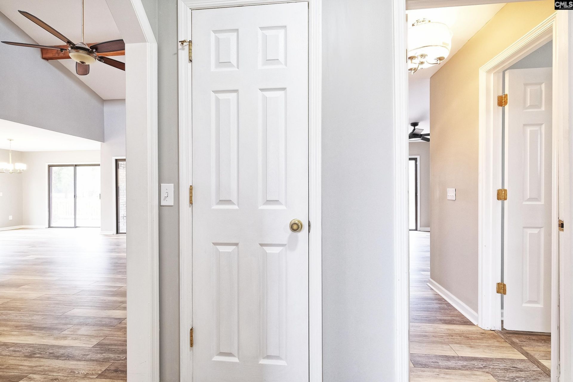 447 Edgewater Drive  Photo 24