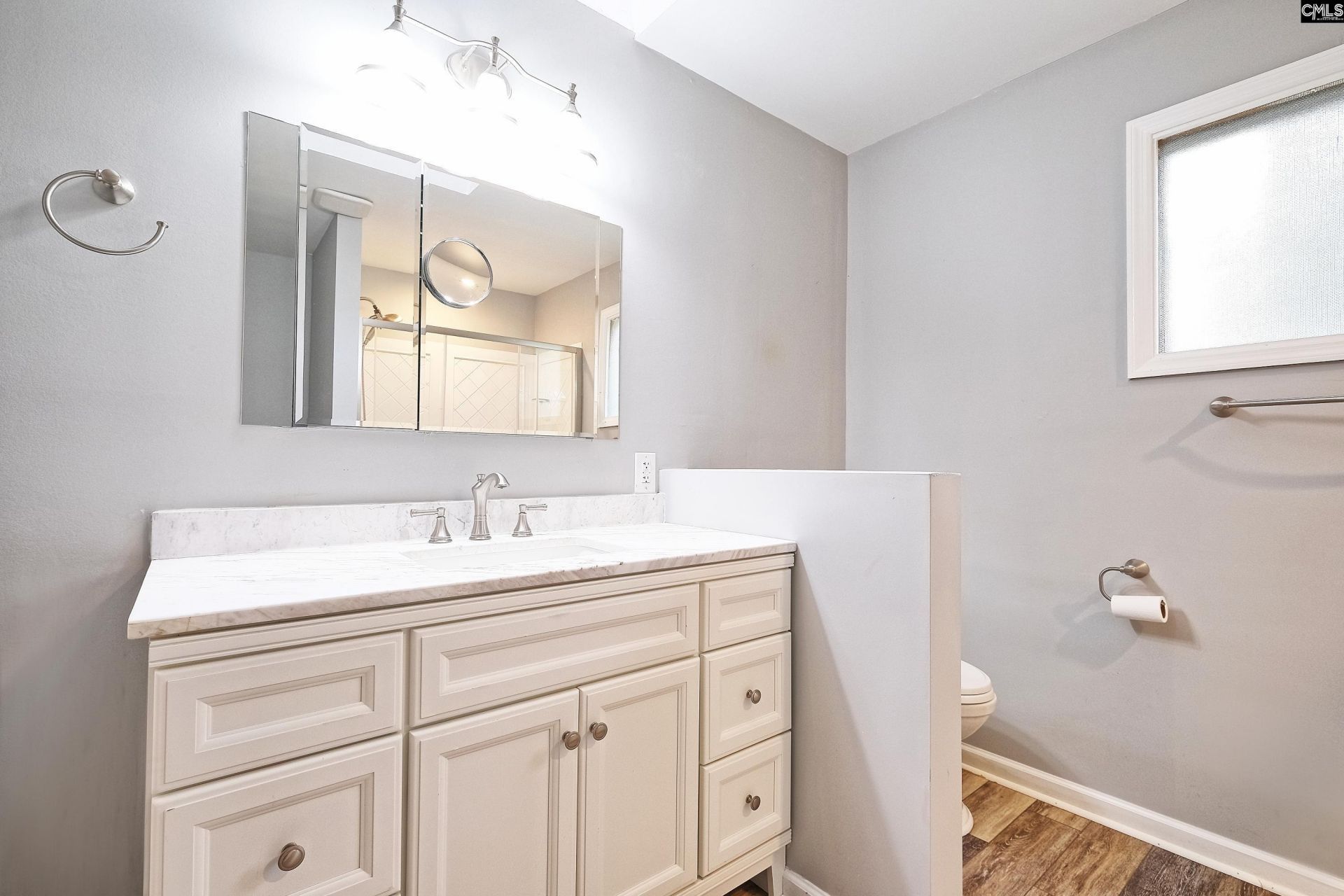 447 Edgewater Drive  Photo 31