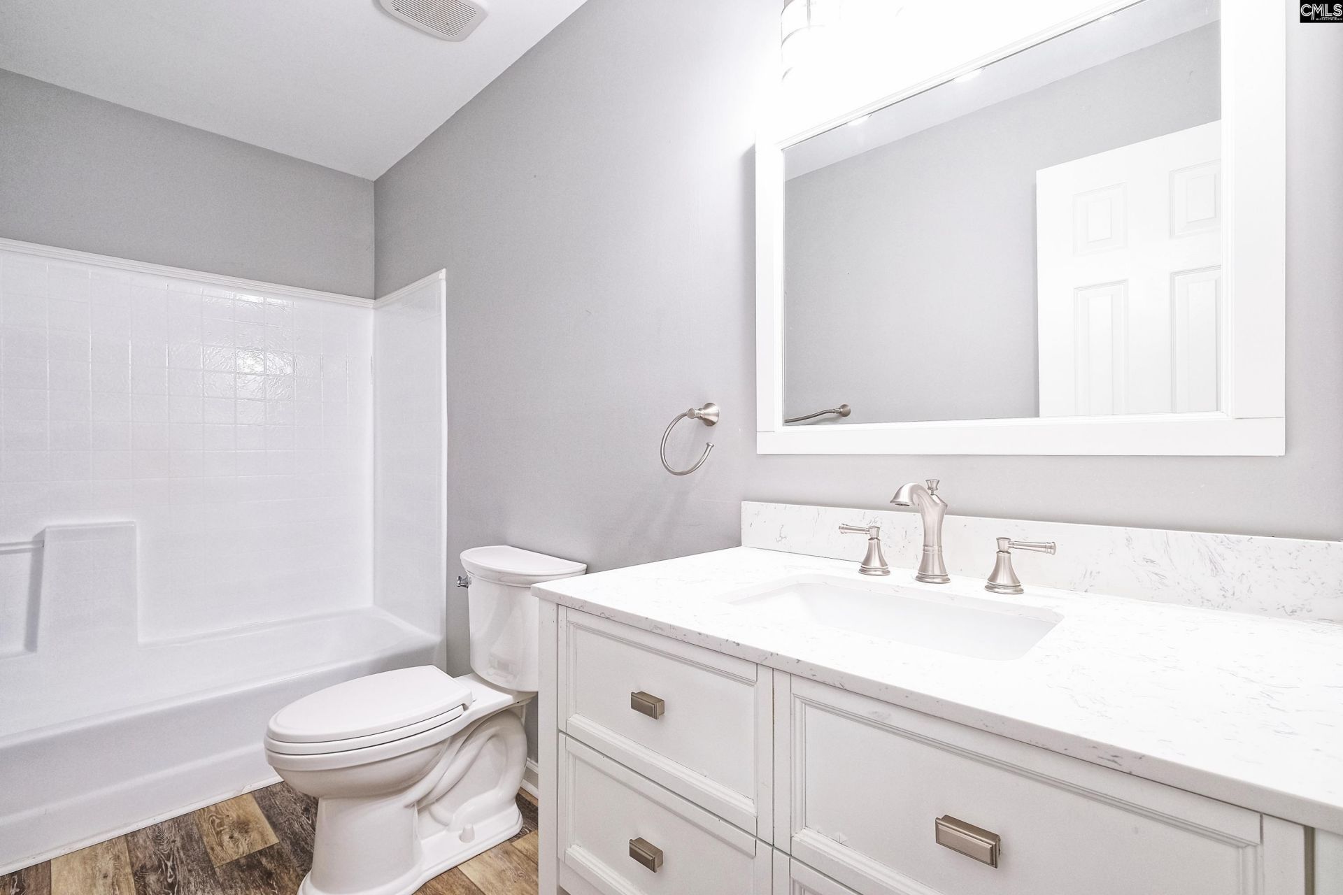 447 Edgewater Drive  Photo 37