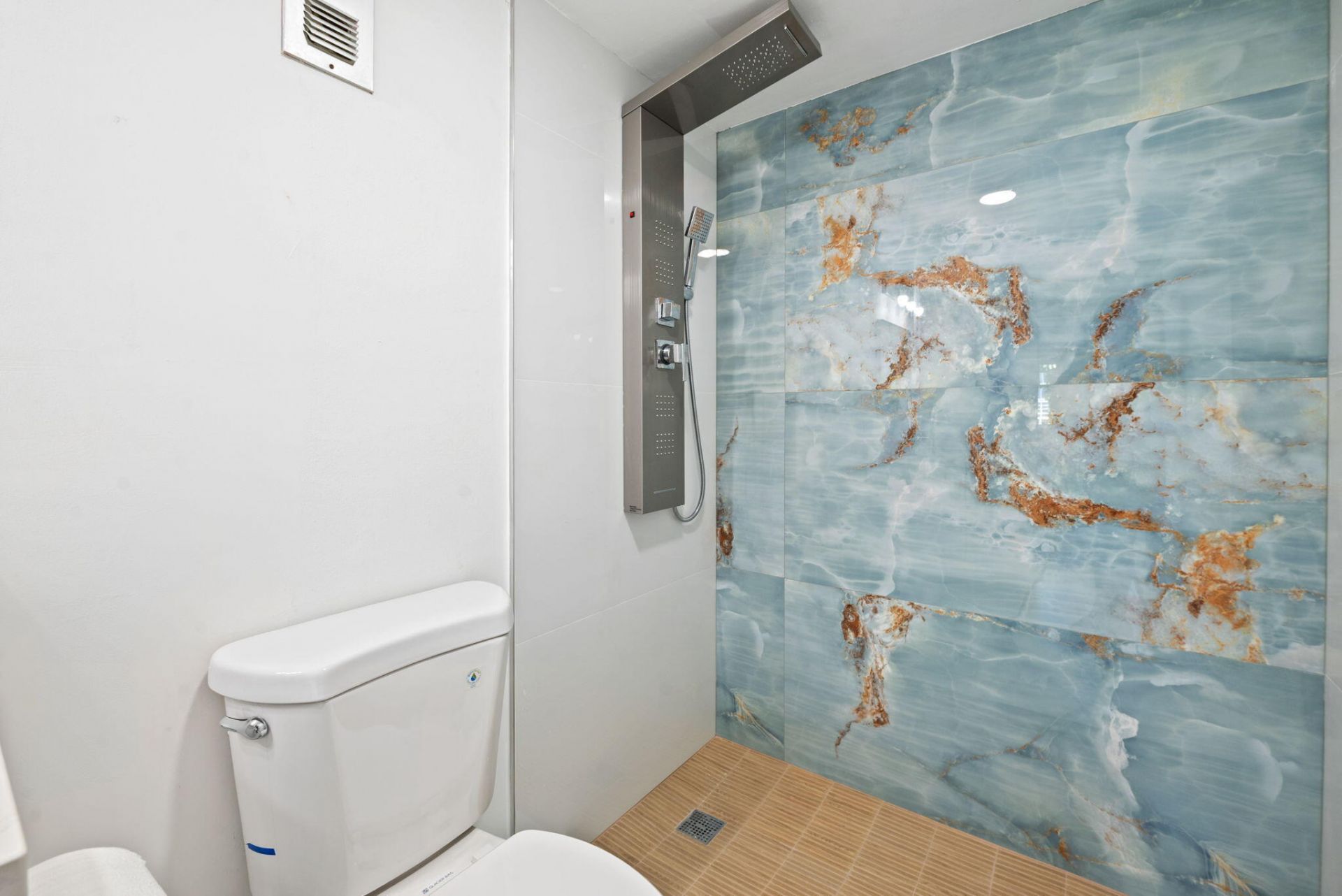 230 NE 26th Avenue, Unit 2160, Boynton Beach, FL 33435 Photo