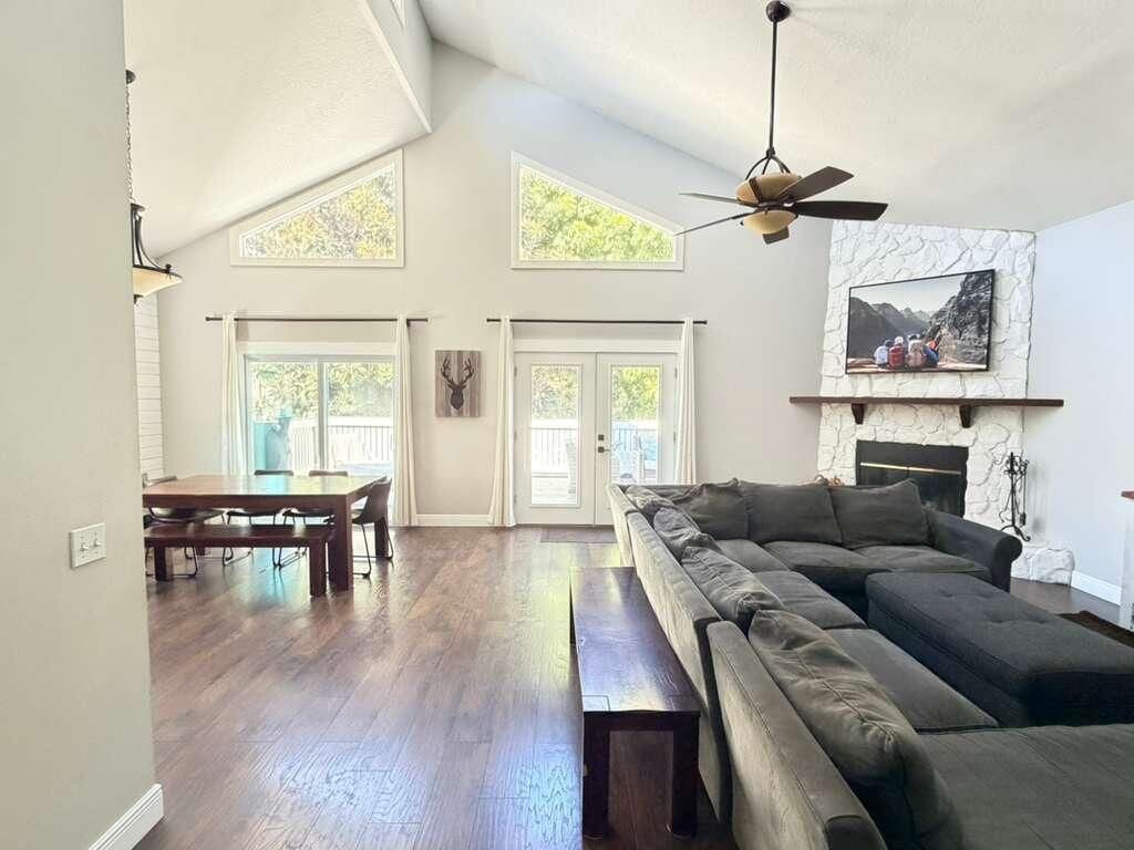 13400 74th Avenue N, Seminole, FL 33776 Photo