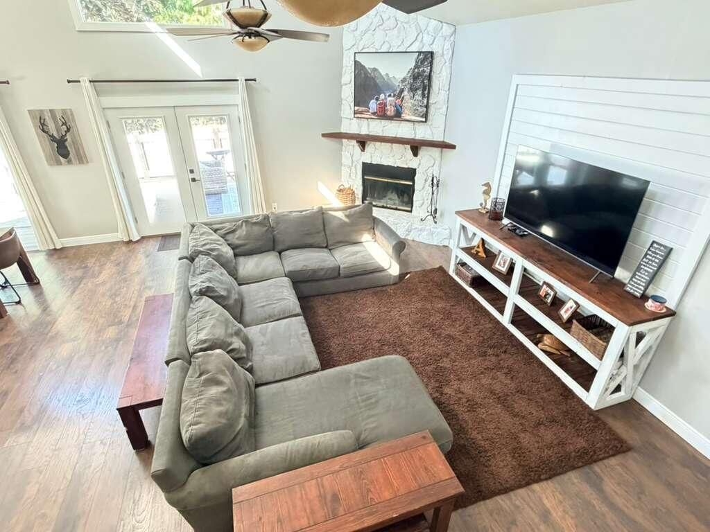 13400 74th Avenue N, Seminole, FL 33776 Photo