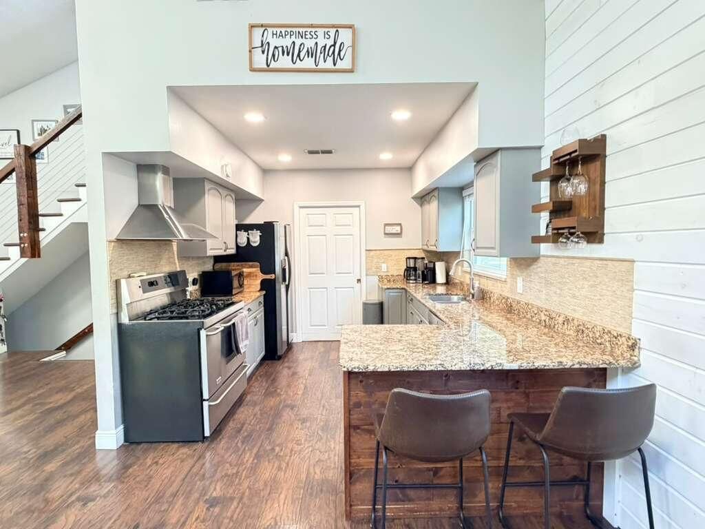 13400 74th Avenue N, Seminole, FL 33776 Photo