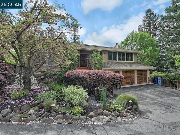 304 Livorna Heights Rd, Alamo, CA 94507