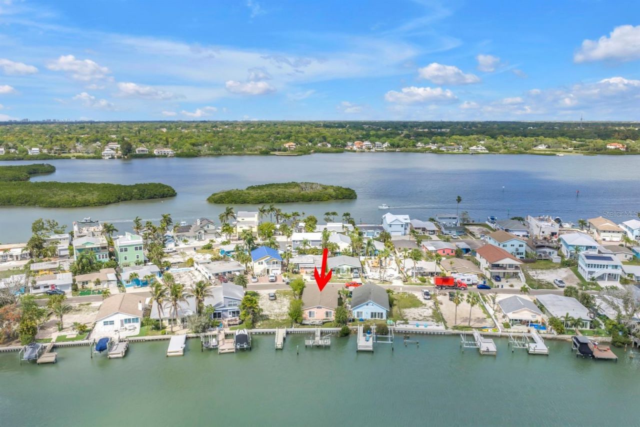 623 180th Avenue E, Redington Shores, FL 33708 Photo