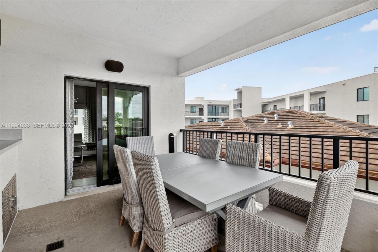 4740 NW 84th Ave , Unit 4740, Doral, FL 33166 Photo