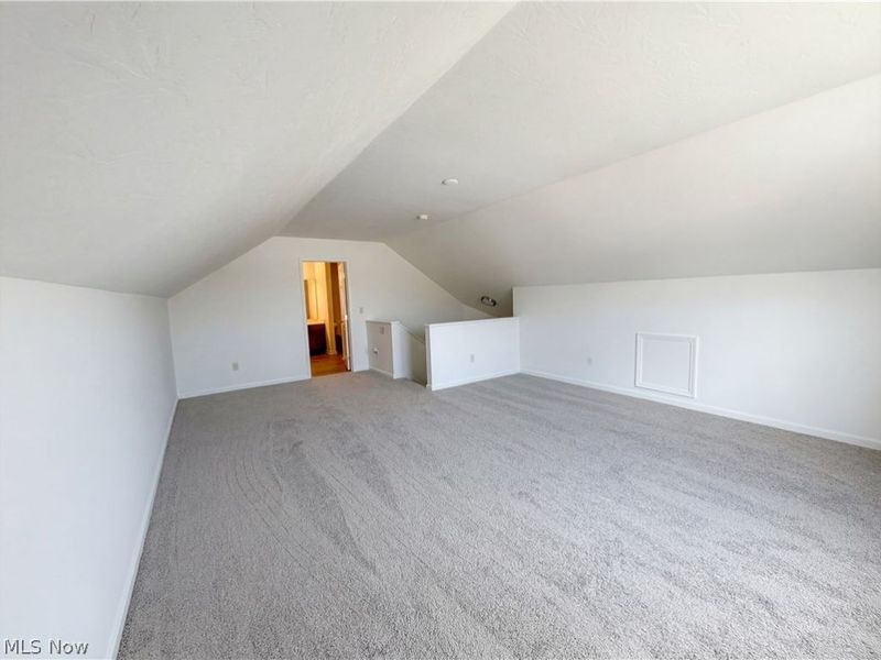 554 Crossings Circle, Tallmadge, OH 44278 Photo 15