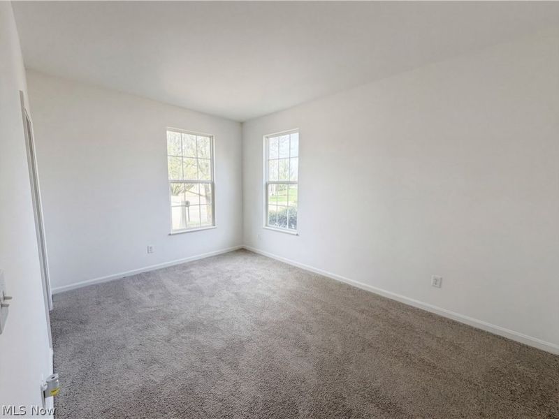 554 Crossings Circle, Tallmadge, OH 44278 Photo 9