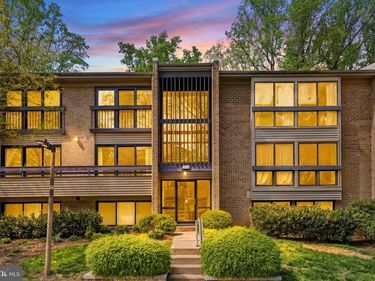 2116 GREEN WATCH WAY, Unit 200D, RESTON, VA 20191