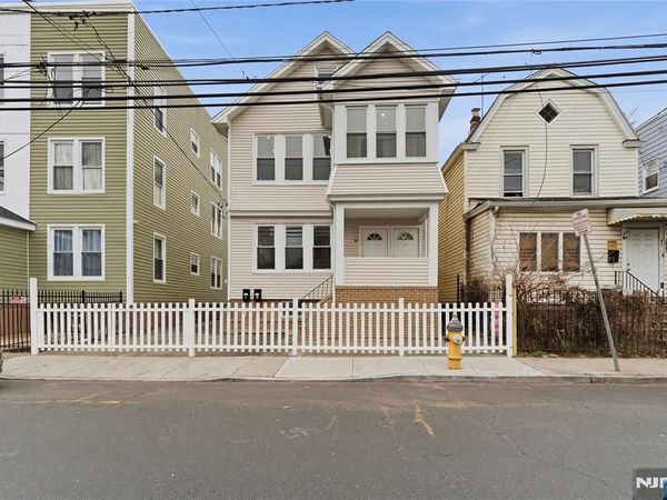67 Brookdale Avenue, NEWARK, NJ 07106