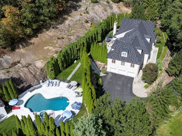 49 Cherokee Court, SPARTA, NJ 07871