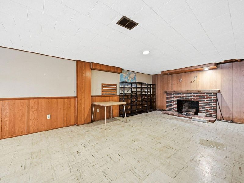 968 Garden Road , Columbus, OH 43224 Photo 32