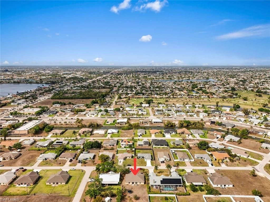 146/148 SE 12th St , Cape Coral, FL 33990 Photo