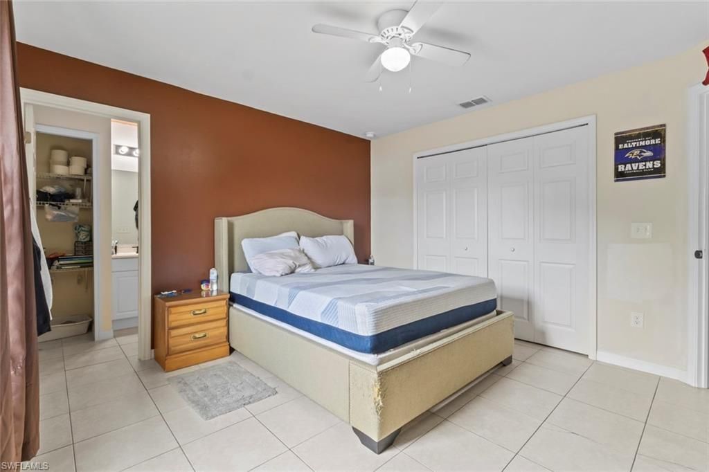 146/148 SE 12th St , Cape Coral, FL 33990 Photo