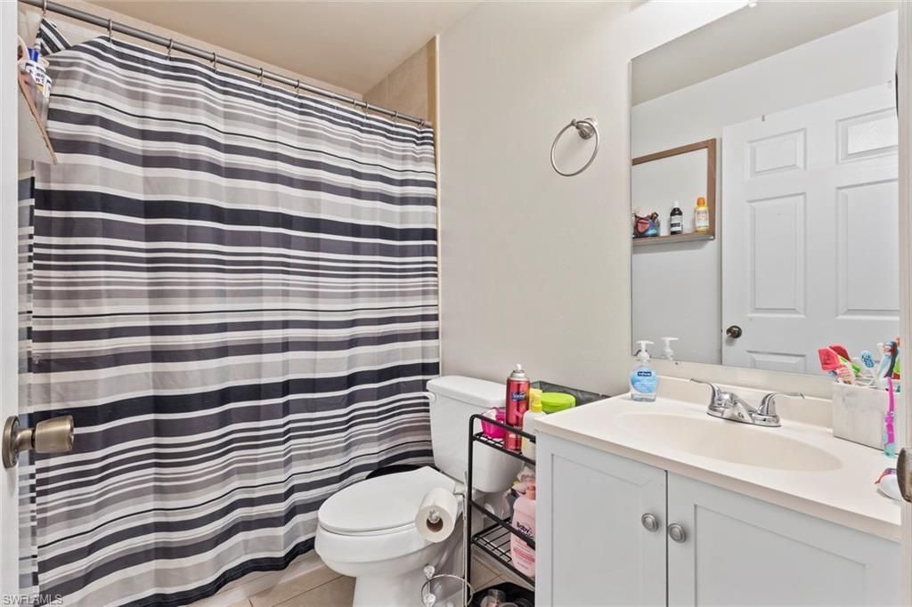 146/148 SE 12th St , Cape Coral, FL 33990 Photo