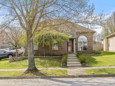 756 Rambling Creek Drive, Lexington, KY 40509