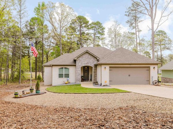 52 Sergio Drive, Hot Springs Village, AR 71909