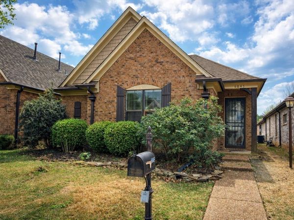 6845 LAGRANGE GROVE DR, Cordova, TN 38018