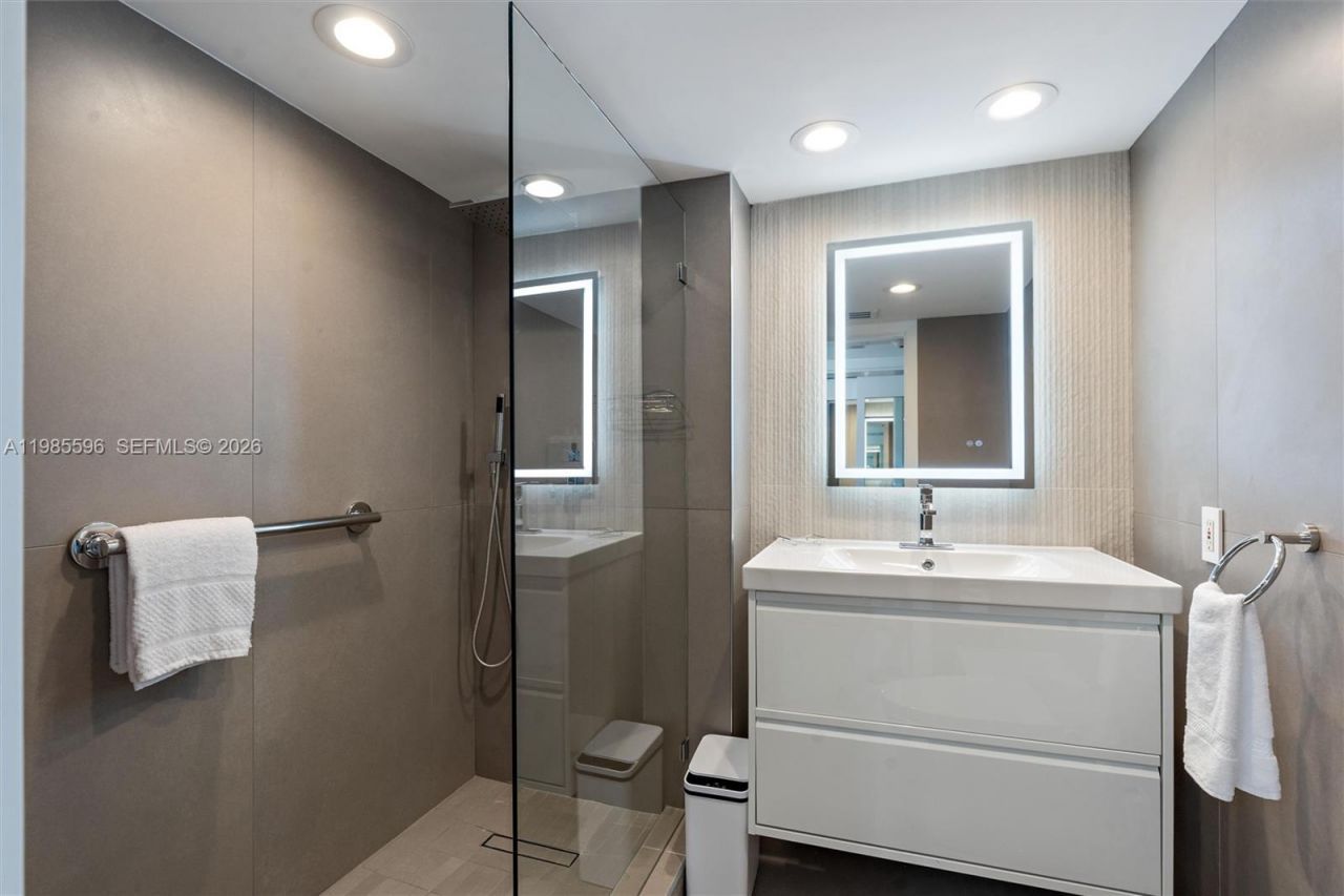 2200 S Ocean Ln , Unit 905, Fort Lauderdale, FL 33316 Photo