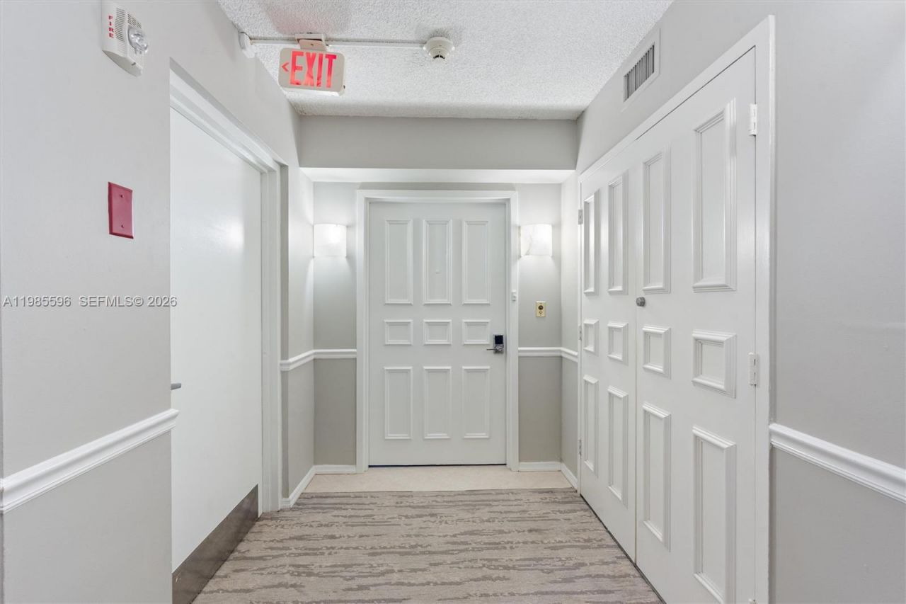 2200 S Ocean Ln , Unit 905, Fort Lauderdale, FL 33316 Photo