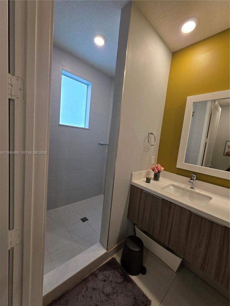 Please Call For Address, Unit 302, Doral, FL 33178 Photo
