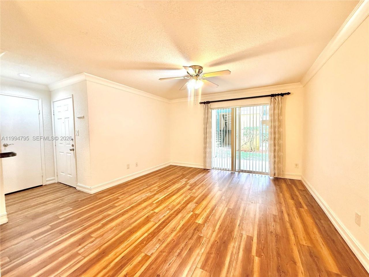 733 Riverside Dr, Unit 1215, Coral Springs, FL 33071 Photo