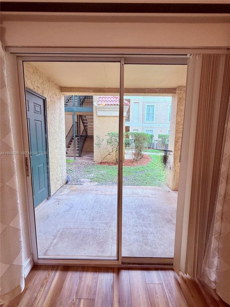 733 Riverside Dr, Unit 1215, Coral Springs, FL 33071 Photo