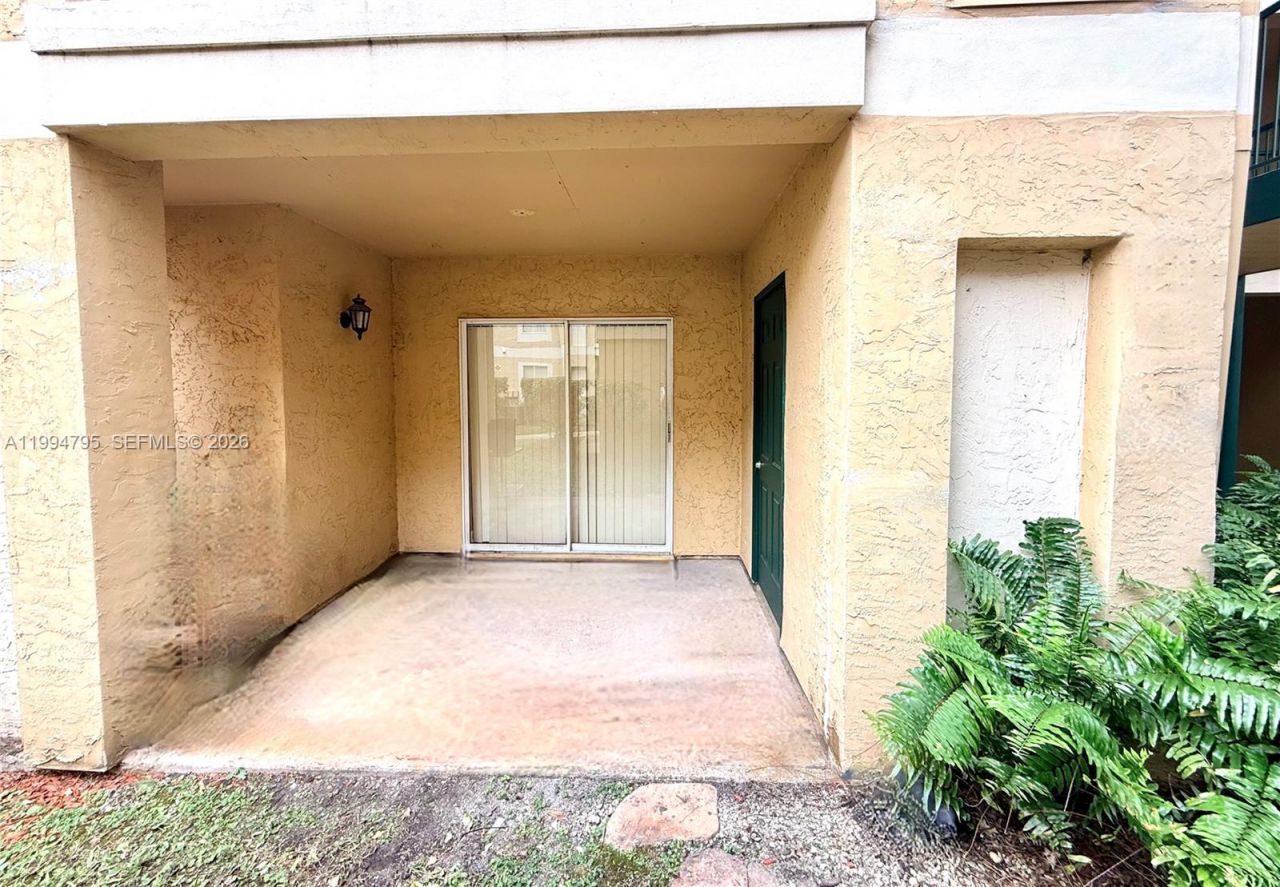733 Riverside Dr, Unit 1215, Coral Springs, FL 33071 Photo