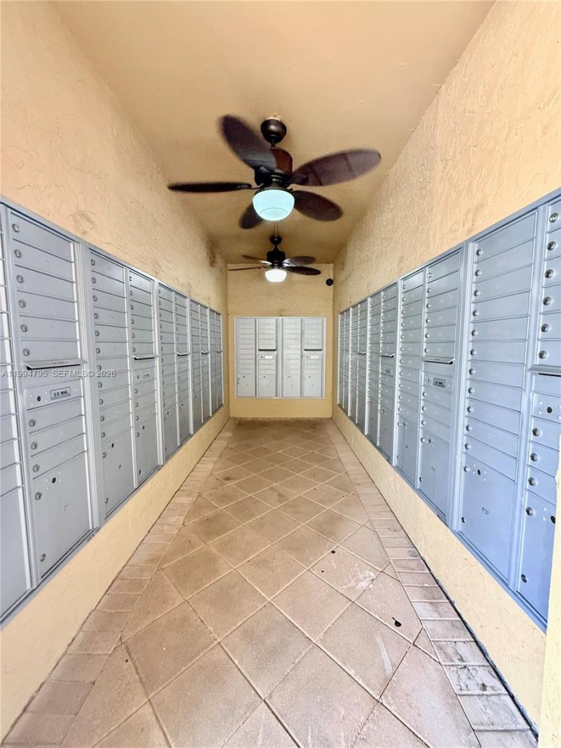733 Riverside Dr, Unit 1215, Coral Springs, FL 33071 Photo