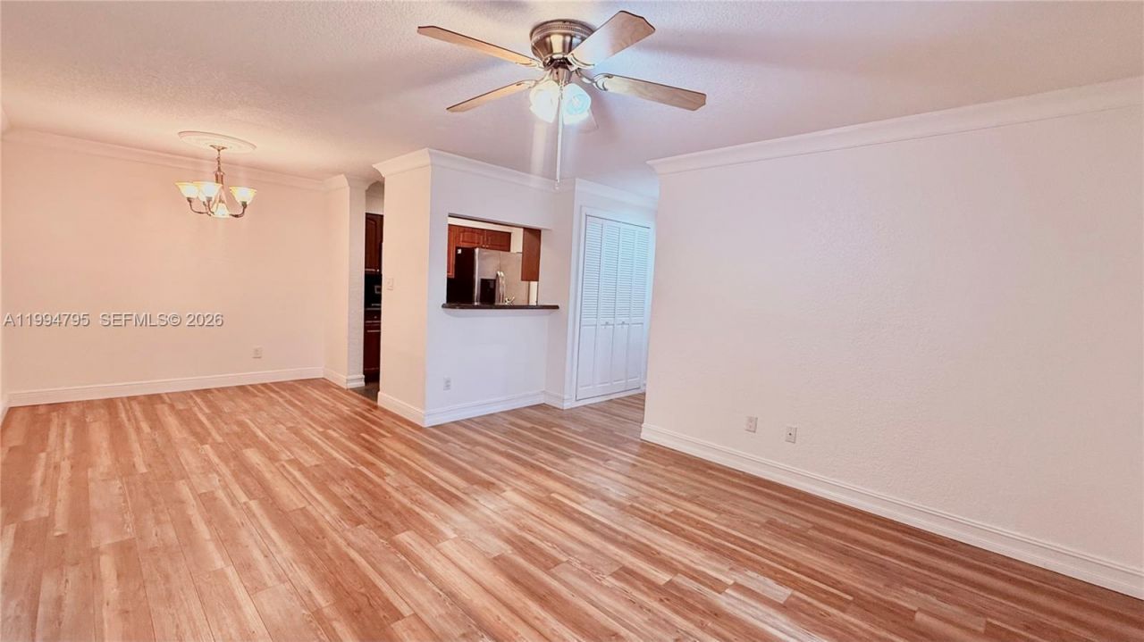 733 Riverside Dr, Unit 1215, Coral Springs, FL 33071 Photo