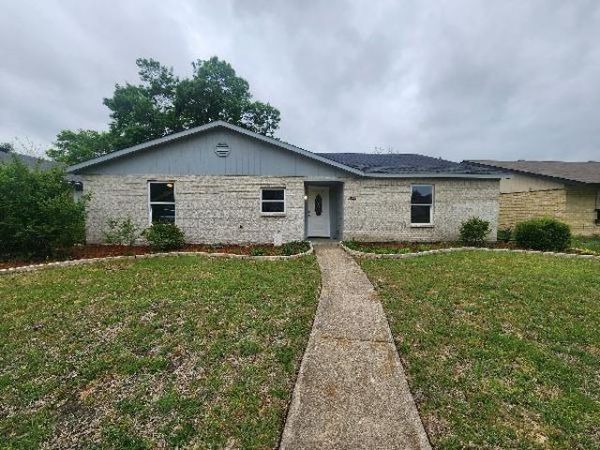 2822 Chariot Lane, Garland, TX 75044