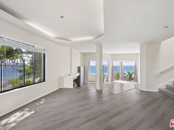 21323 Rambla Vista, Unit 2, Malibu, CA 90265