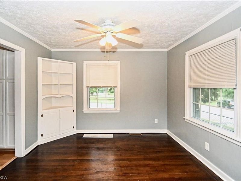 1699 Sunset Avenue, Akron, OH 44301 Photo 5