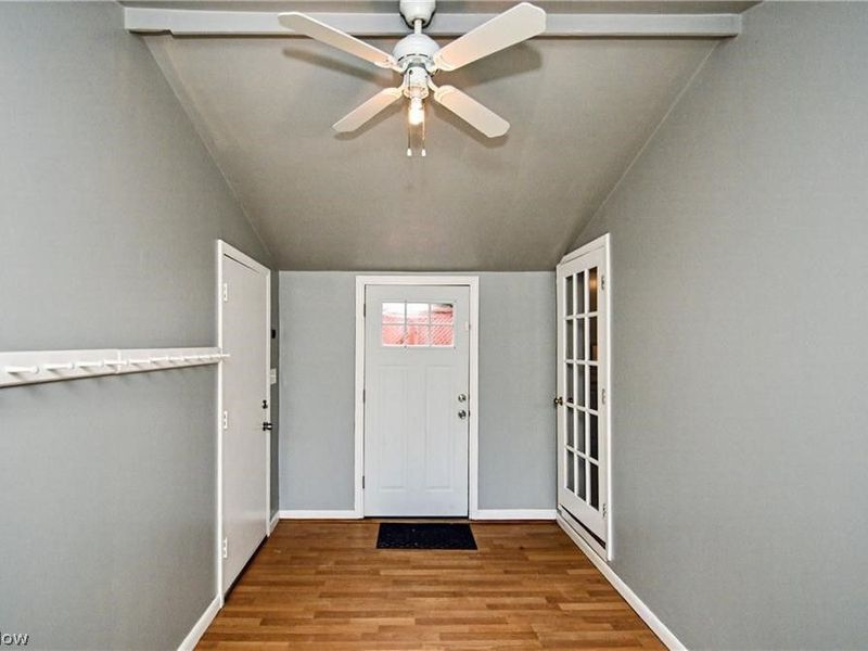 1699 Sunset Avenue, Akron, OH 44301 Photo 9