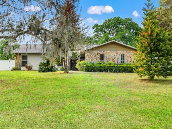 2524 VICTARRA CIRCLE, LUTZ, FL 33559