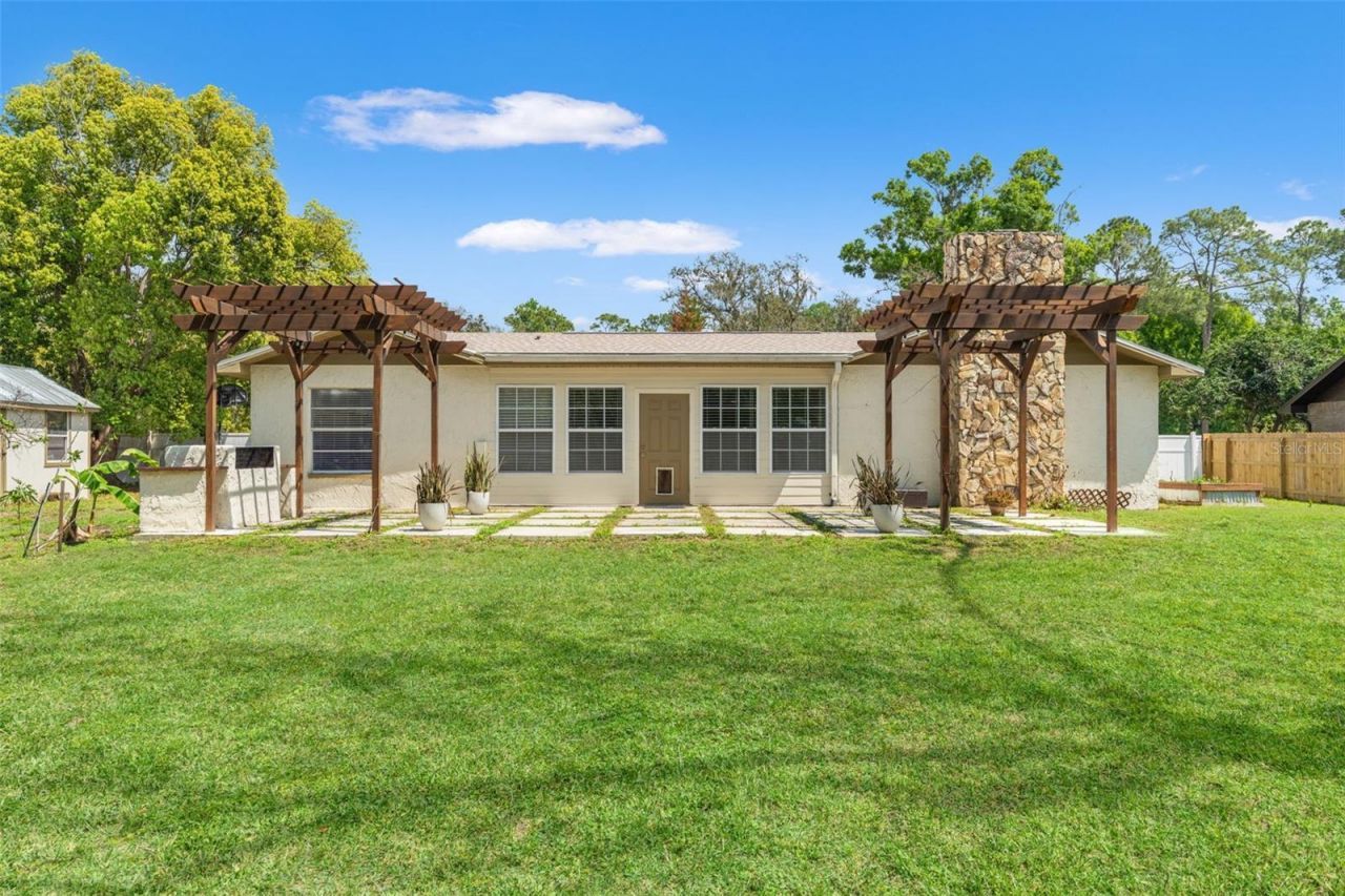 2524 Victarra Circle, Lutz, FL 33559 Photo