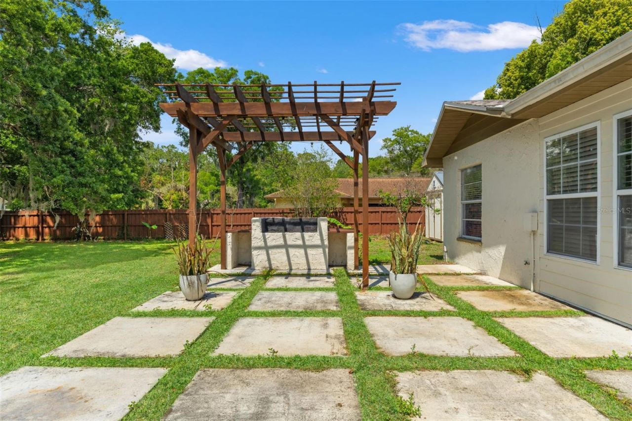 2524 Victarra Circle, Lutz, FL 33559 Photo