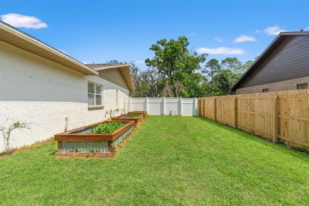 2524 Victarra Circle, Lutz, FL 33559 Photo